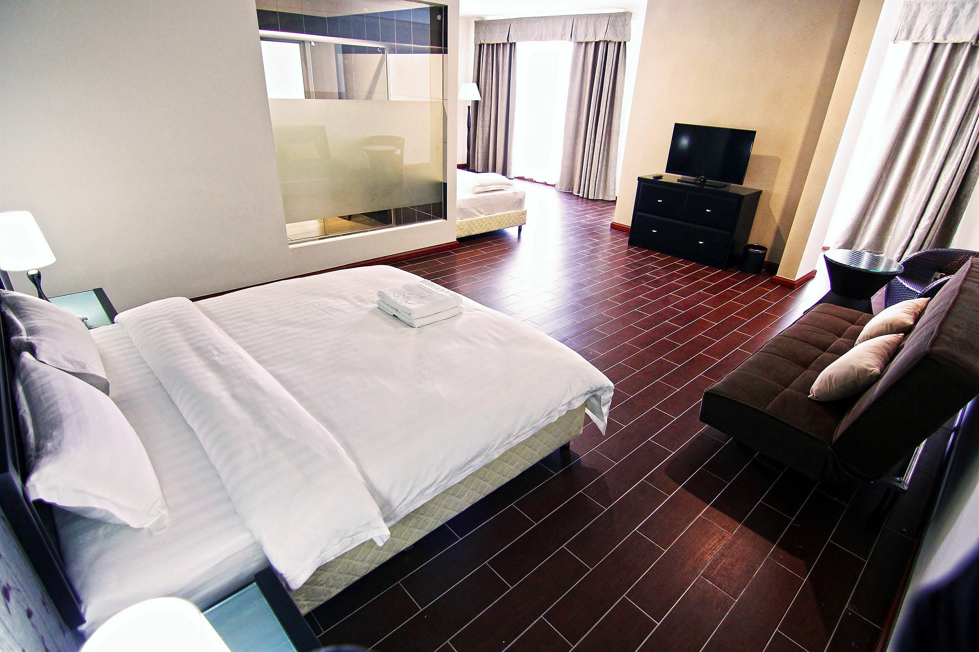 Putatan Platinum Hotel Kota Kinabalu Exteriör bild